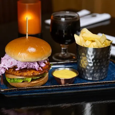 Ballygarry Estate & 4*