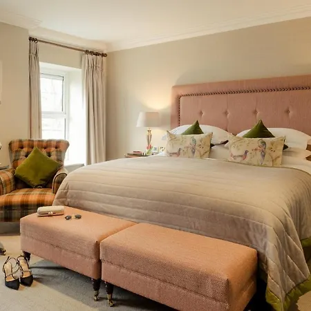 Ballygarry Estate & 4*