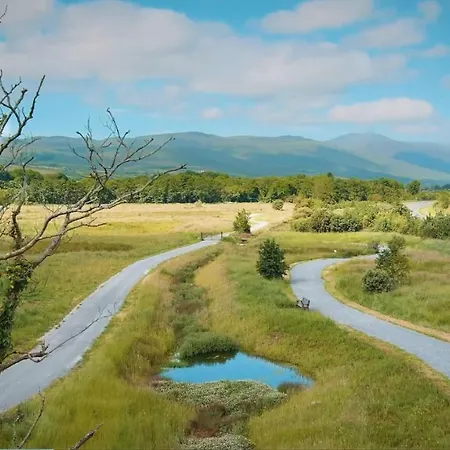 Ballygarry Estate & فندق