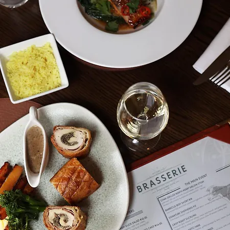 Ballygarry Estate & 4*