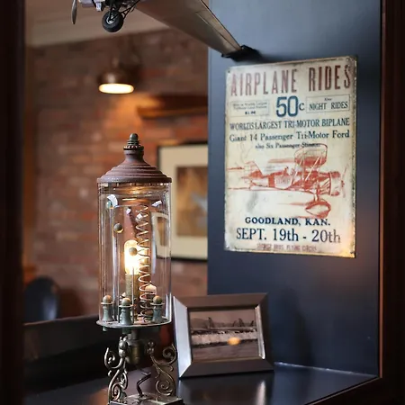 Ballygarry Estate & 4* ترالي