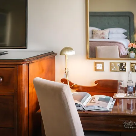 فندق Ballygarry Estate &