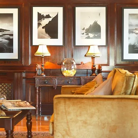 Ballygarry Estate & 4*