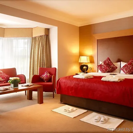 Otel Ballygarry Estate & 4*